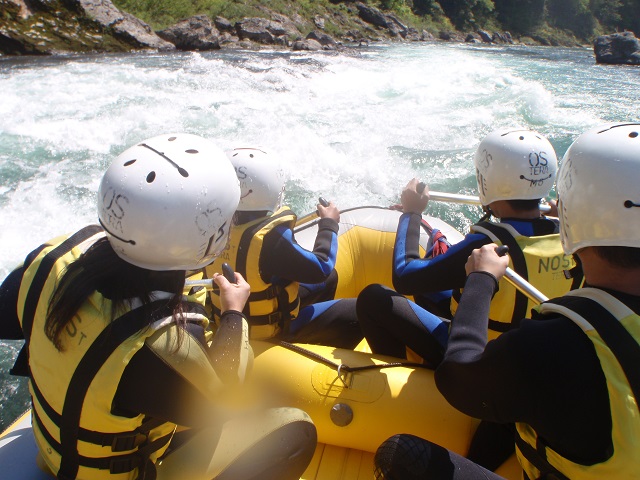 【2026年予約】≪写真データプレゼント!!≫\岐阜長良川ラフティング☆満喫プラ...