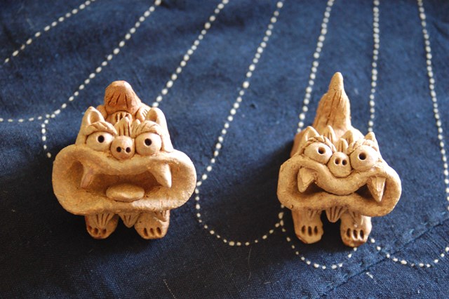 獅子は、風水においての「吉祥瑞獣」であり、
あらゆる邪気の侵入を防ぐとされ、
商売繁盛・財運を招く聖動物でもあります。