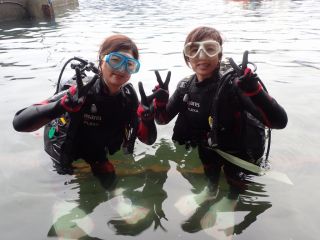 誰にでも簡単に出来る体験ダイビングです♪