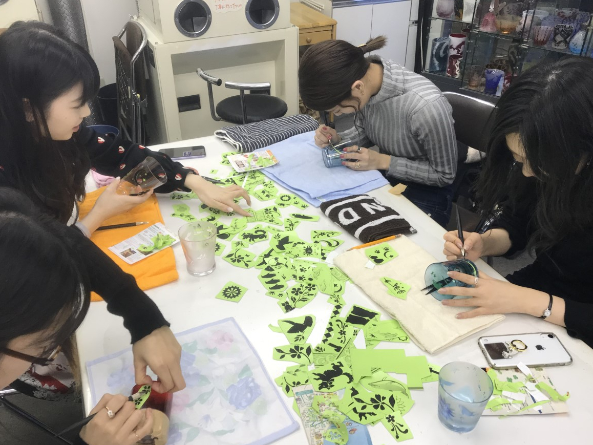 G͂񂲗pӂĂ܂ADȊGŎRɑn삷邱Ƃł܂B