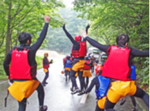 ׁ[Xɖ߂ʐ^ӏ܉ŃcA[UԂ낤