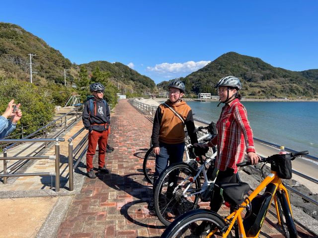 天草牛深の砂月海水浴用で休憩タイムです。潮風が心地よくしてくれます