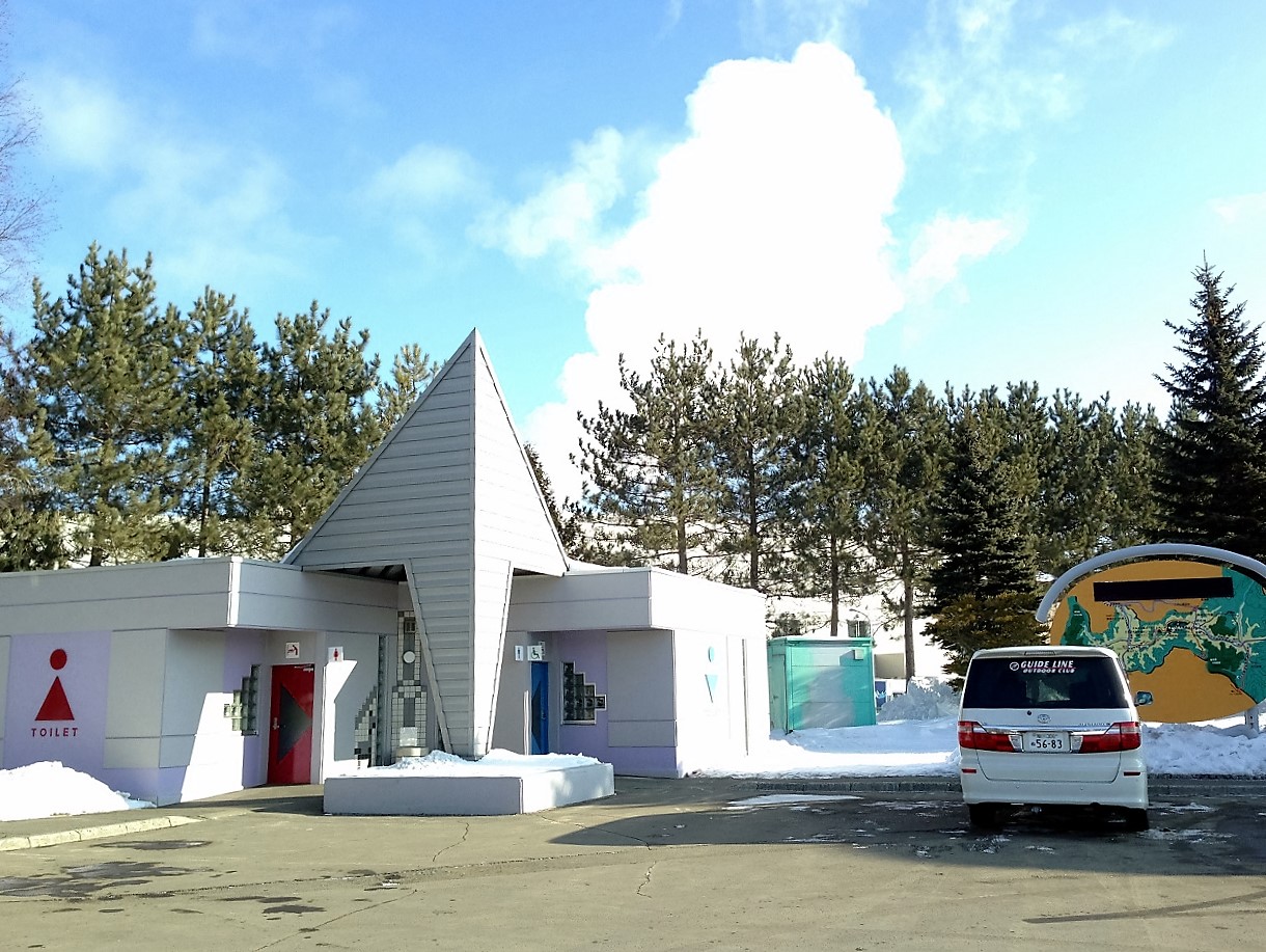 Wꏊ́ủw ӂ́vB{ىɂgCO̒ԏɏWƂȂ܂B