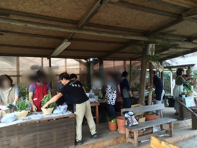 ��b���w�񂾂玟�͎��Z�B
�A�����ސA���͊�]�ɓY����悤�ɒ������܂��̂Ŏ��O�ɐ\���o�Ă��������B���Ƃ��΁u�n�[�u�̊񂹐A���v��u�ϗt�A���̊񂹐A���v�ȂǁB