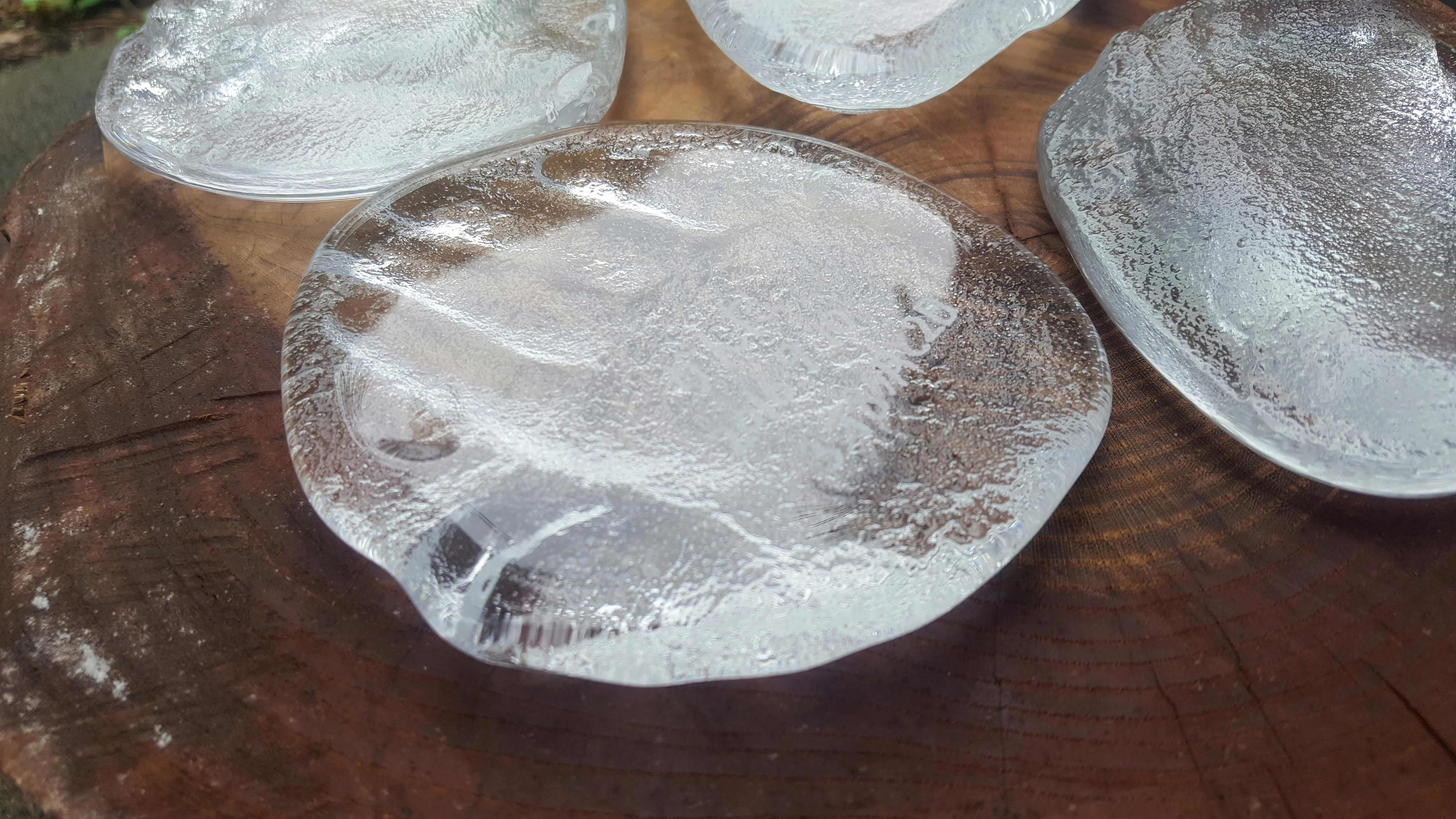 赤ちゃんの手形が1つだけの美しいガラスレリーフに♪成長の記録をカタチに◎