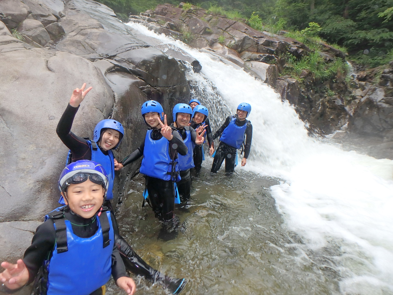 �L���j�I�j���O�́A�܂��L���C�Ȑ쉈����o�R��������ă|�C���g��ڎw�����I