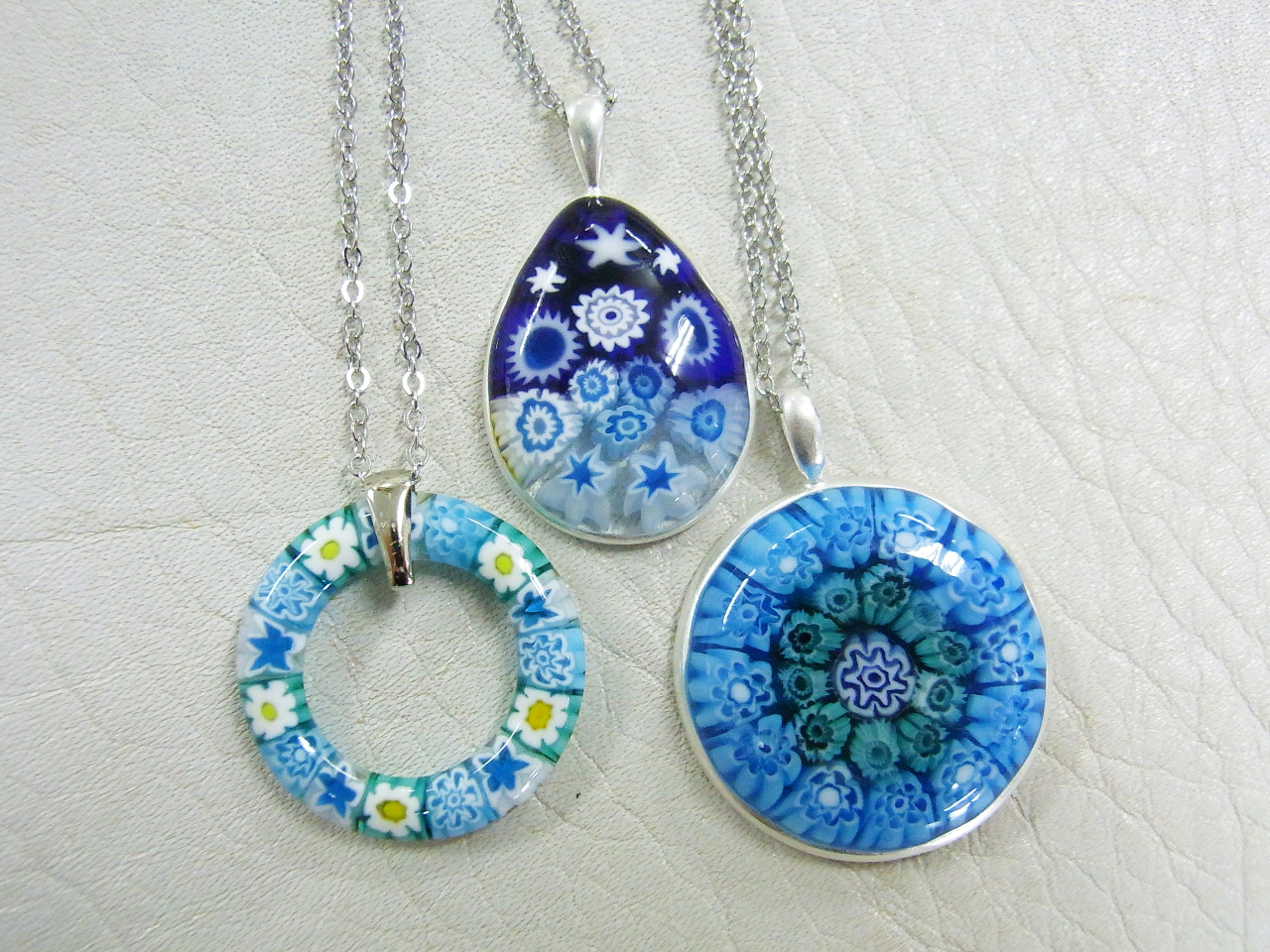 ʐ^͍I[vOAt[y_g(M)At[y_g(L)łBt[y_g̓TCYŋzς܂