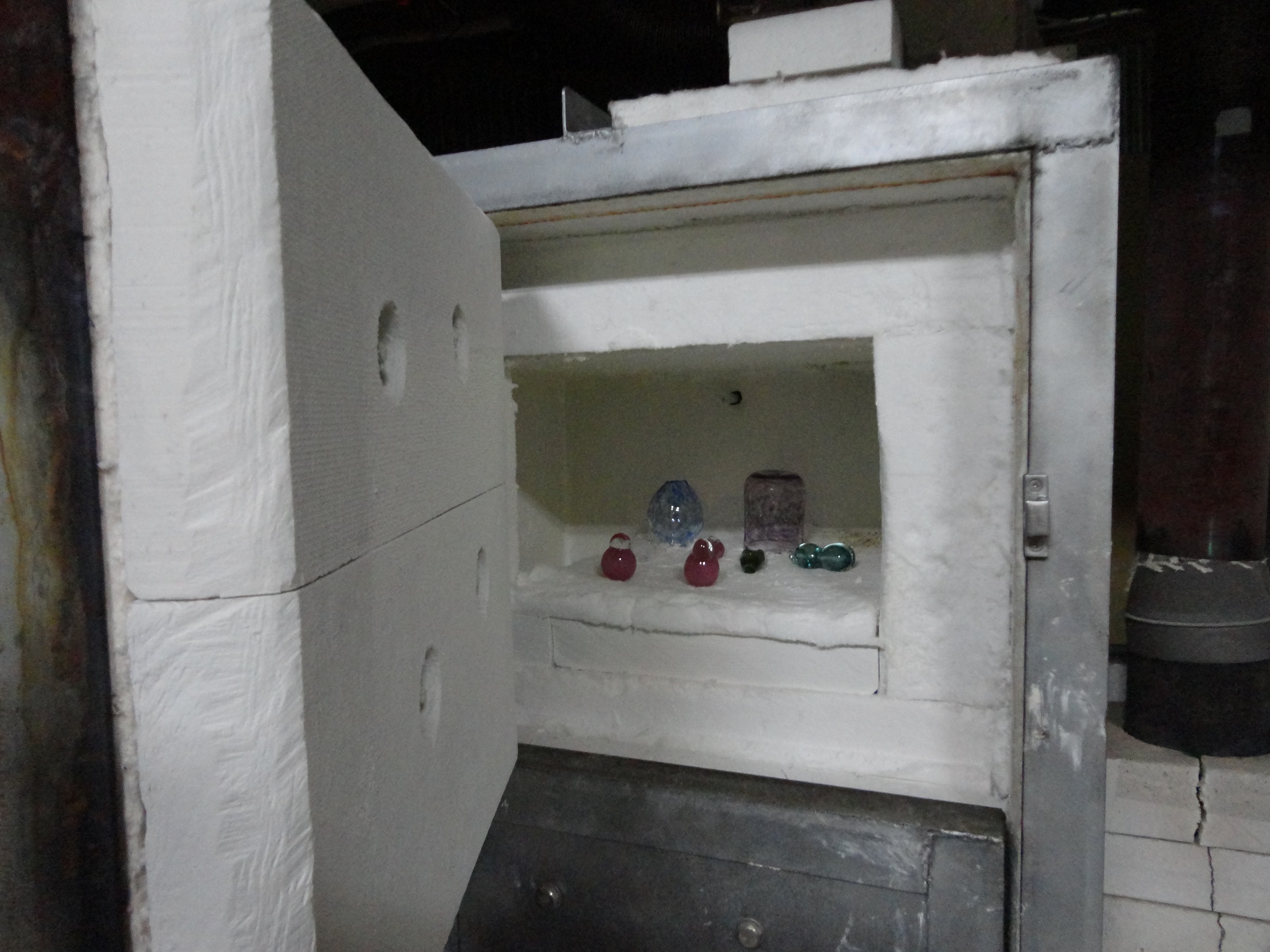 oオi500O̍Ȃ̂ŁAF̒ňӂė܂܂B