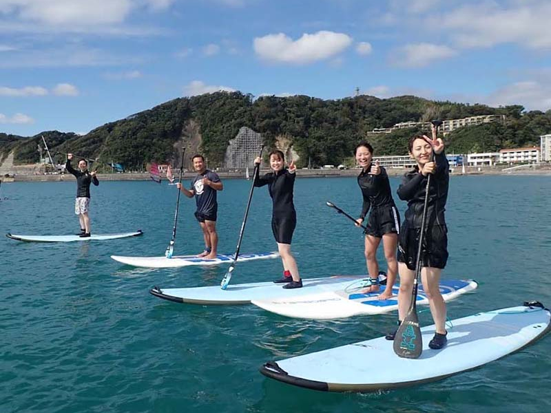 【ＳＵＰ・午前・機材一式・ウェットスーツレンタル込】女性やファミリーにおすすめ！...