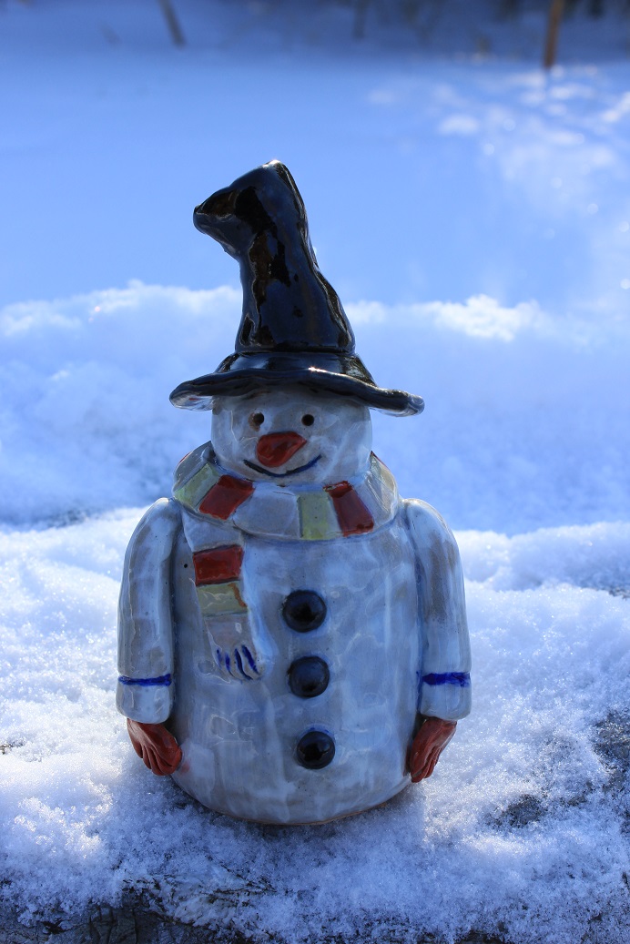 雪だるまです(実際の体験では色つけはできません)