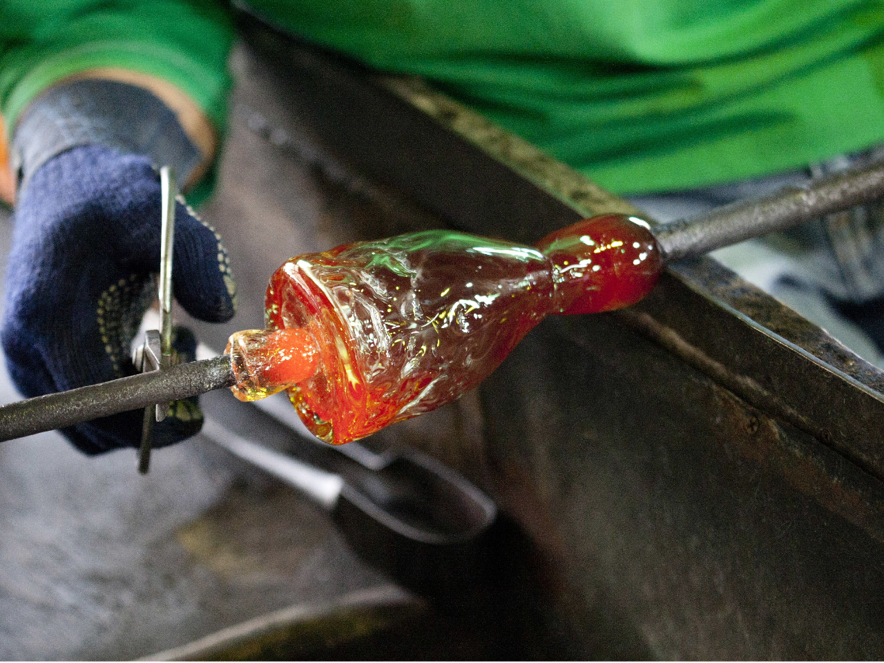 KX̔MC`鋗ŉHĂ܂BMǂƏŊI