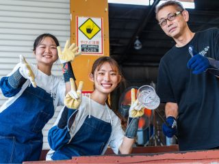 ちょっと職人気分でグラスづくりにチャレンジ!完成したグラスはご自宅へ郵送いたします♪