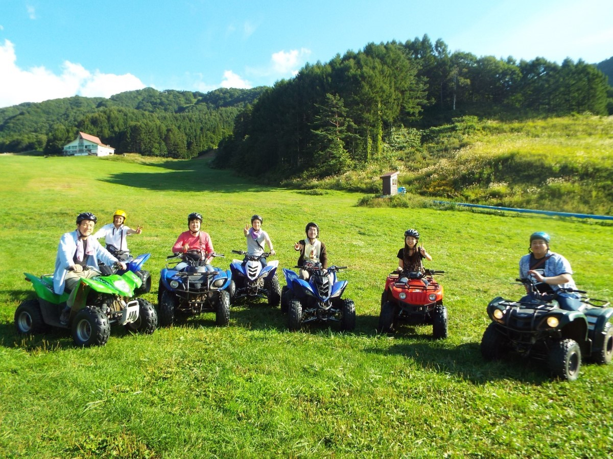 QfŃoM[cA[ŝŁAW߂ō-I