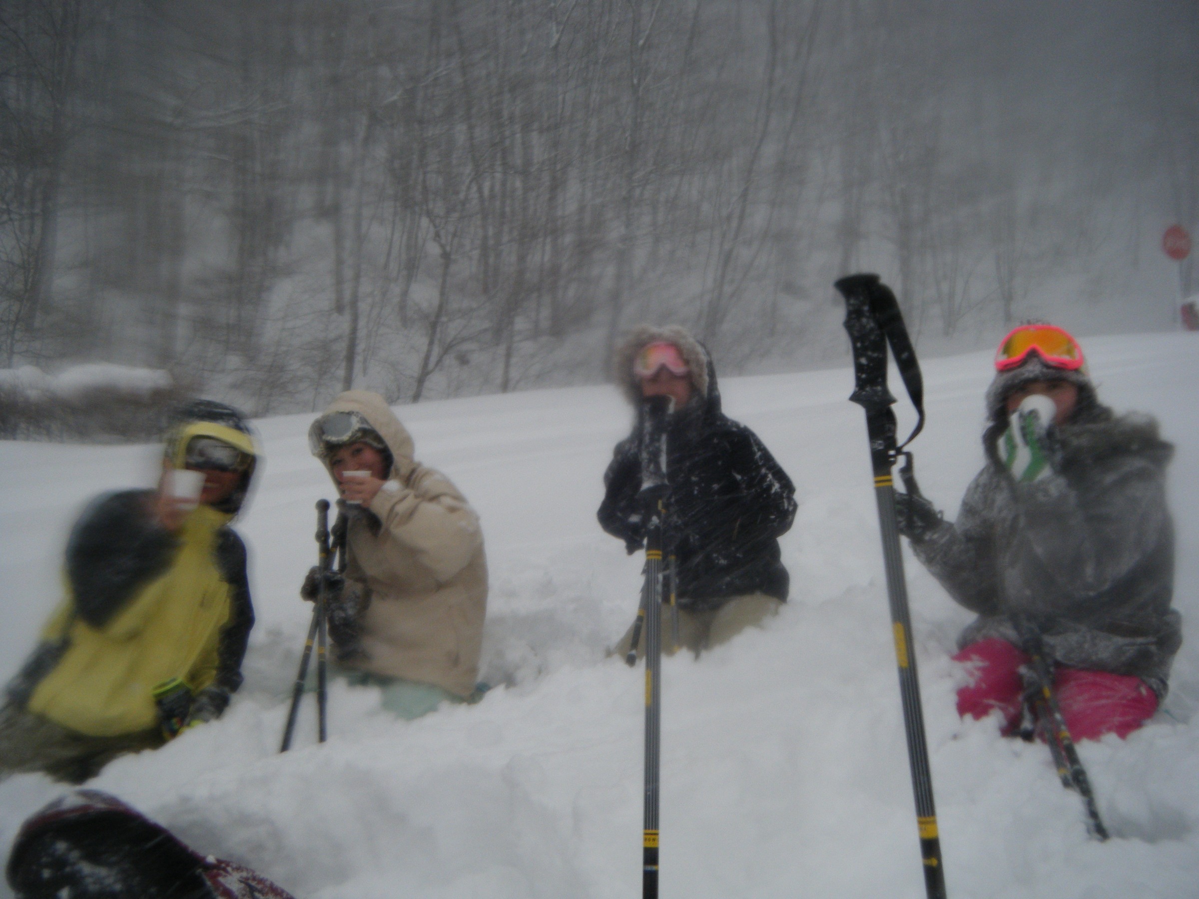 ���l������c�̗l�܂Ŏ󂯓���\�ł��̂ł��C�y�ɂ��₢���킹����