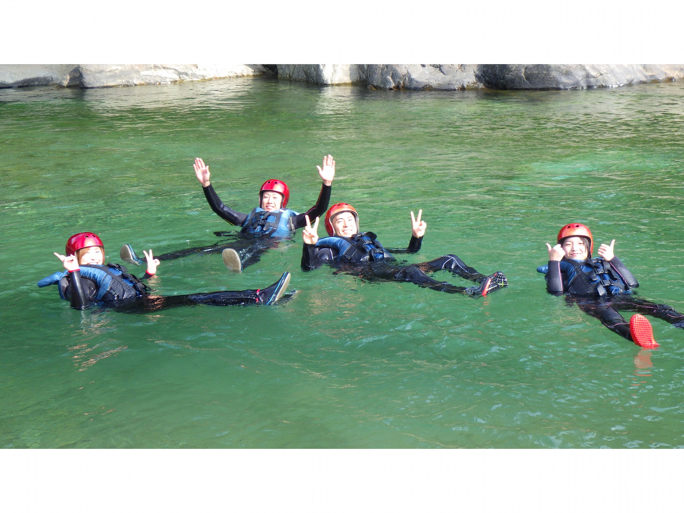 Ȃ߂̏͂ȐVтłႤ(^^