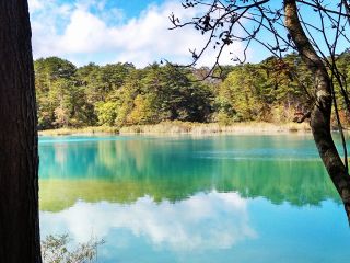 多彩な色で目を楽しませてくれる「五色沼湖沼群」
