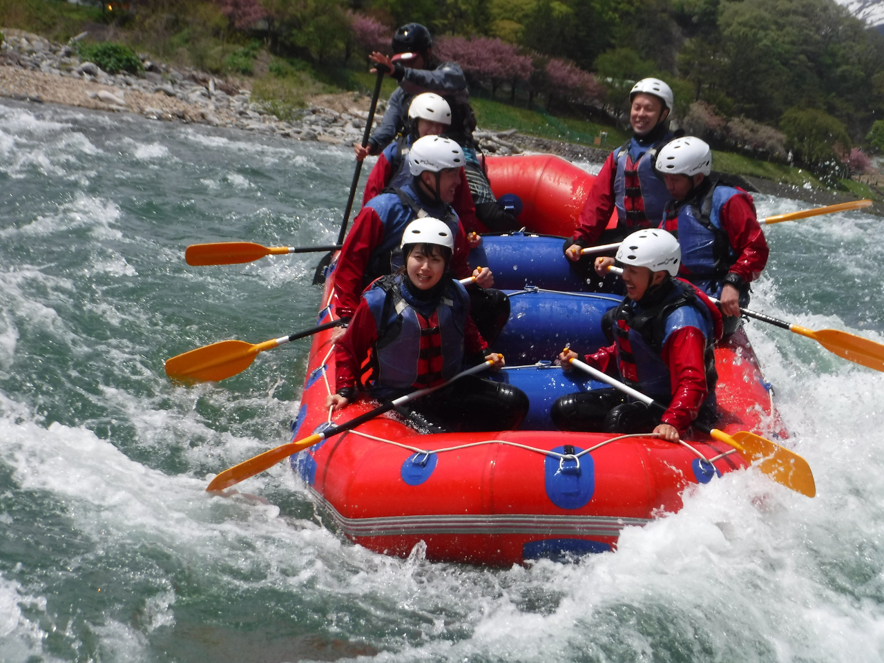 ԂƈꏏɃX_̐Vтy݂ȂA`[̋M߂Ă܂傤BteBOʂāAiƂ͈ႤԂm邱Ƃł邩܂