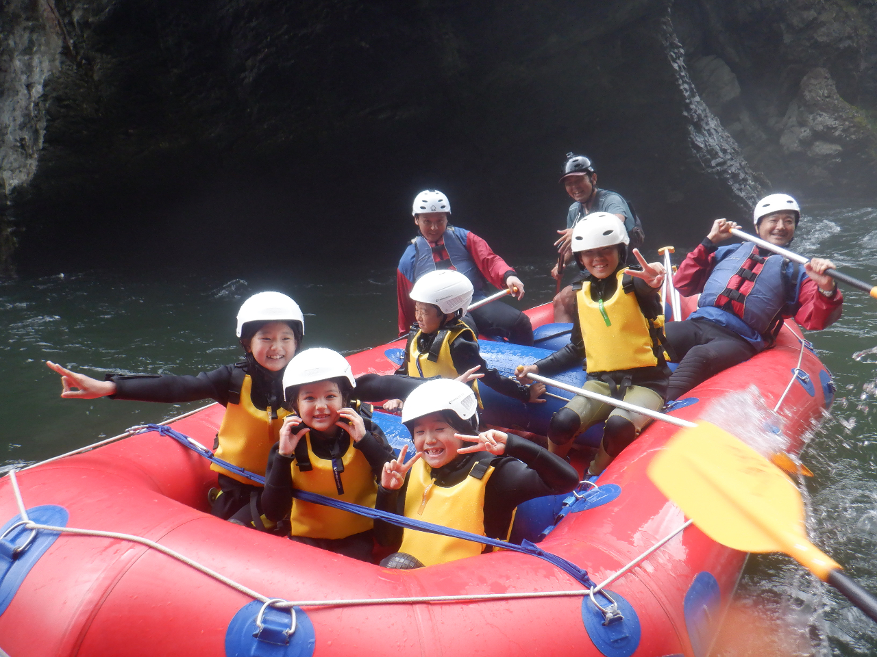 子ども、パパママ、おじいちゃん、おばあちゃんの親子3世代旅行におすすめです。10名以上なら、さらにお得!お気軽にご相談ください。