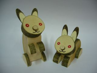 どちらか一つ組み立てます。