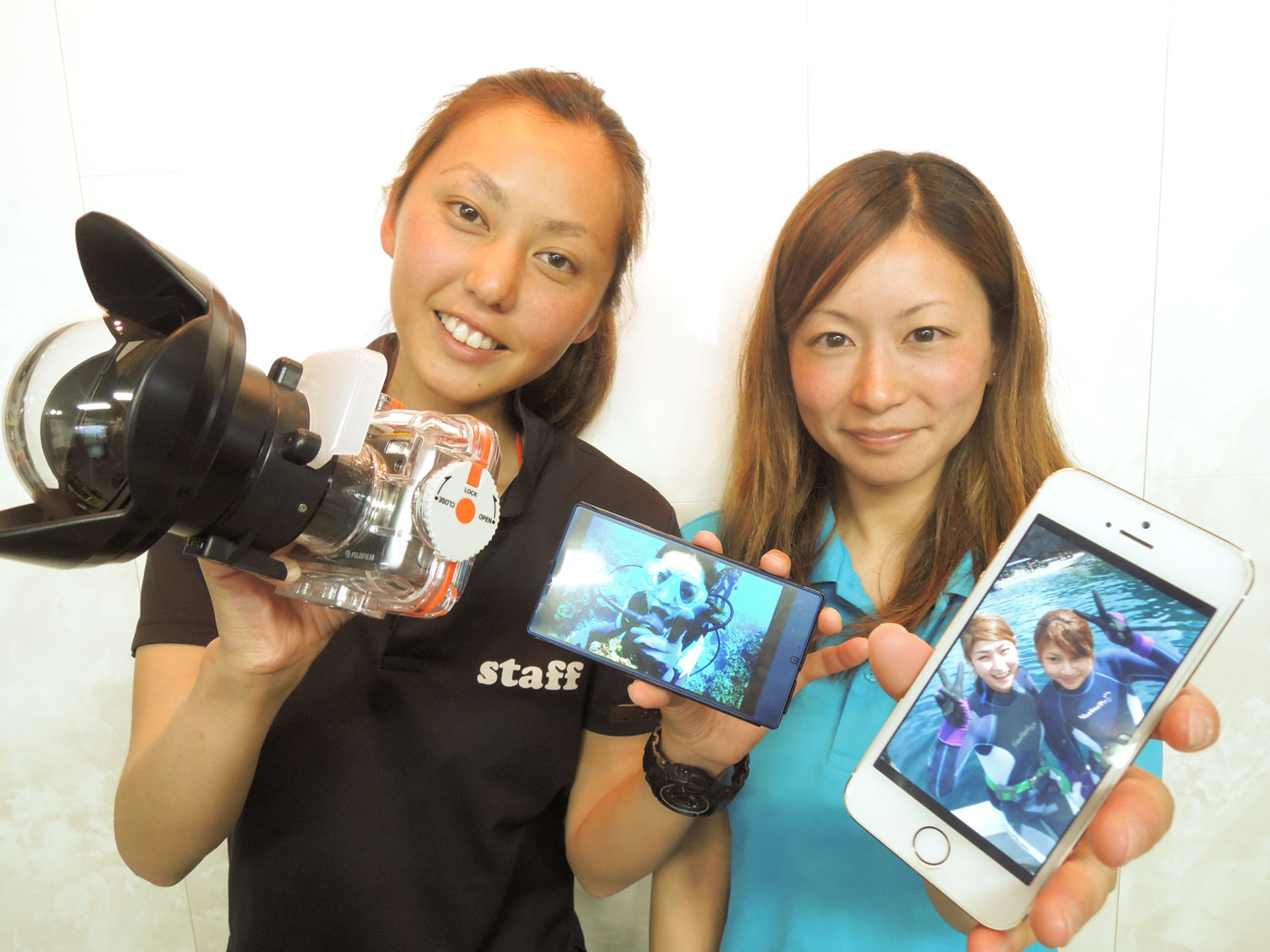 広角レンズ装備の本格カメラで、陸上から水中までスタッフが撮影。水中動画の撮影は大好評です。撮影したデータは無料プレゼント!スマホの方は当日閲覧も可能!