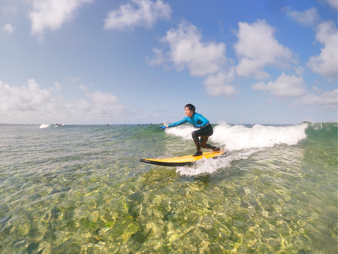 レッスンプログラムは、世界サーフィン連盟(ISA)インストラクター主催の為、正しい技術・知識を習得することができます。