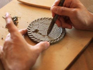 粘土を彫る♪心地よい時間です