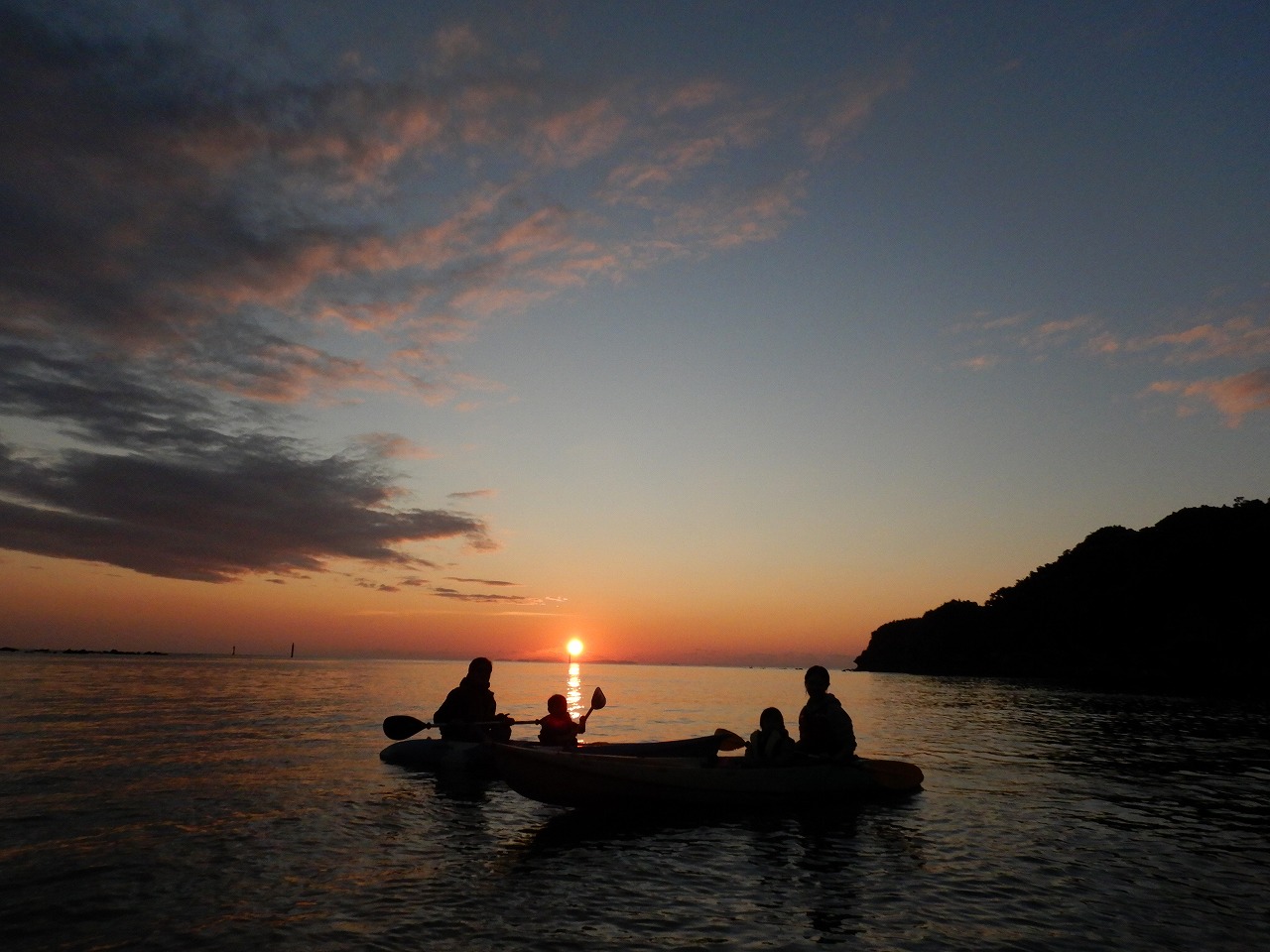 幻想的なサンセットは家族皆の心に焼き付くはず!