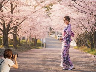 画像はイメージです。モデルは生成AIを使用しています。