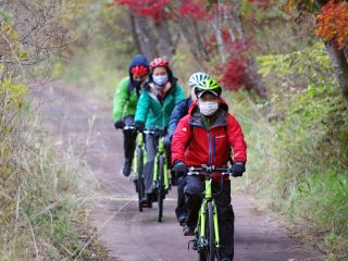 山梨 八ヶ岳 Eバイクポタリングツアー 八ヶ岳アウトドア アクティヴィティーズ じゃらん遊び体験 山梨 八ヶ岳 Eバイクポタリングツアー 八ヶ岳アウトドア アクティヴィティーズ じゃらん遊び体験