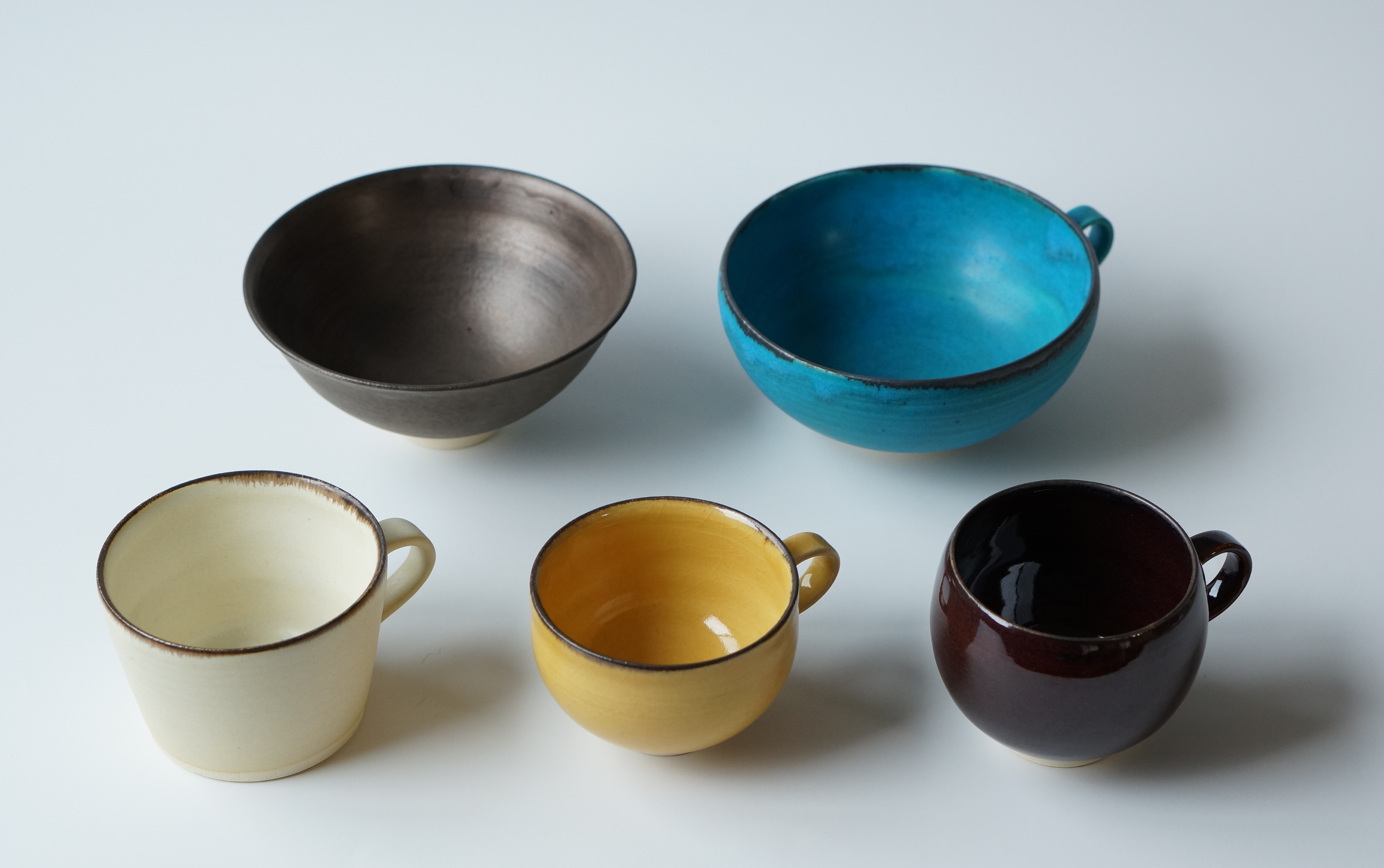 Ăグ̐F́AqIWi̔5F֖򂩂IԂƂł܂B