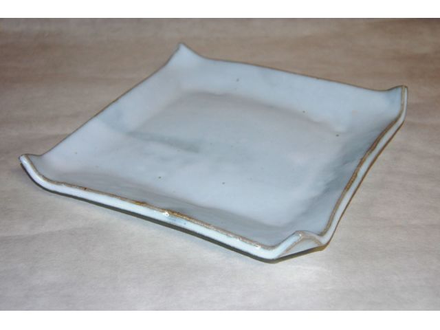 たたら作りの角皿