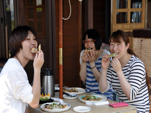 ꖡ񖡂ႤÂsUIIłɏオĂ܂