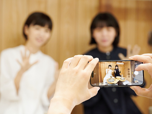 X}zł̎ʐ^BeB؂ȐlƂ̓ʂȎvoÂɁB