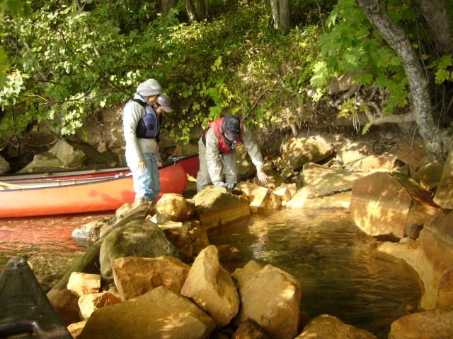 和琴半島 岸辺に湧き出す温泉