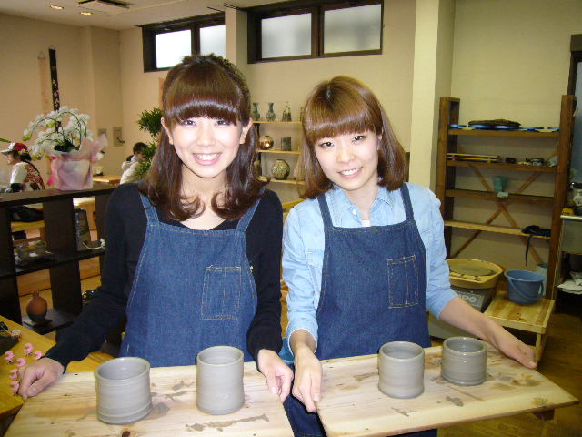 電動ろくろで作品が完成しました☆