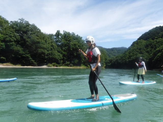 静水のSUPでは味わえない感覚!