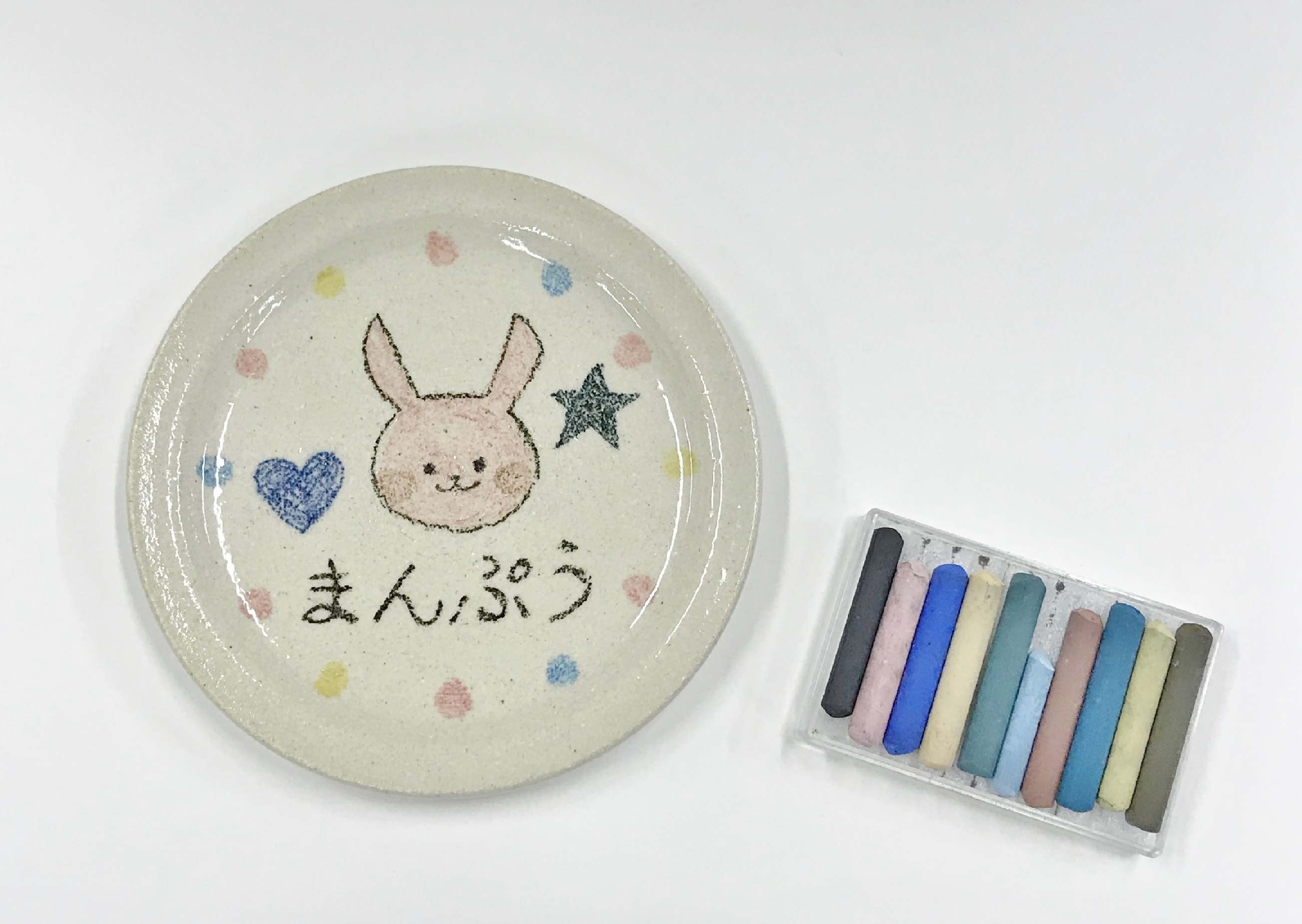 �������̂��D���ȊG�╶����`�����Ƃ��ł��܂���