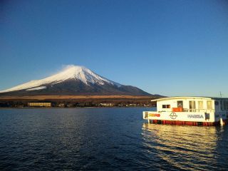 富士山を見ながら、わかさぎ釣りを楽しめる贅沢♪♪