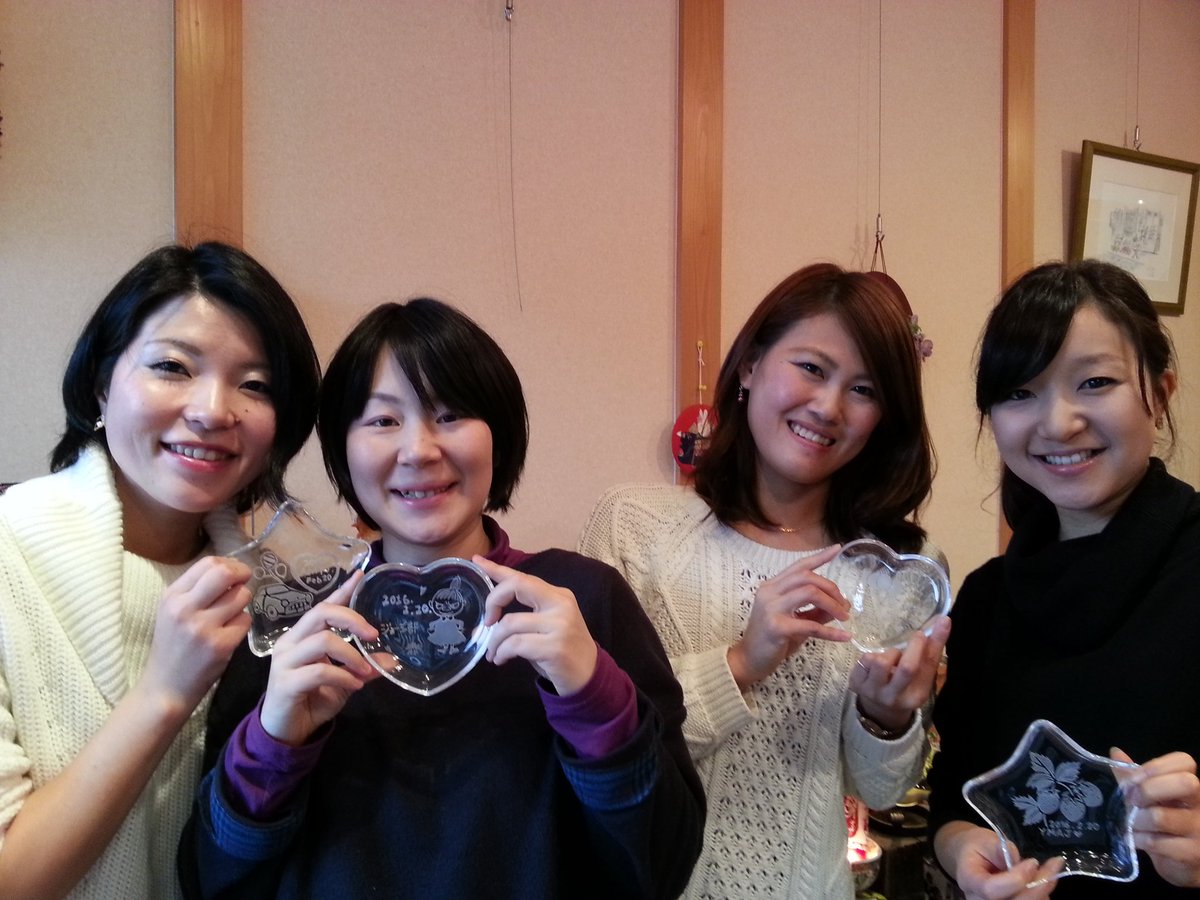 ハートや星形の小皿をオシャレに仕上げましょう!!