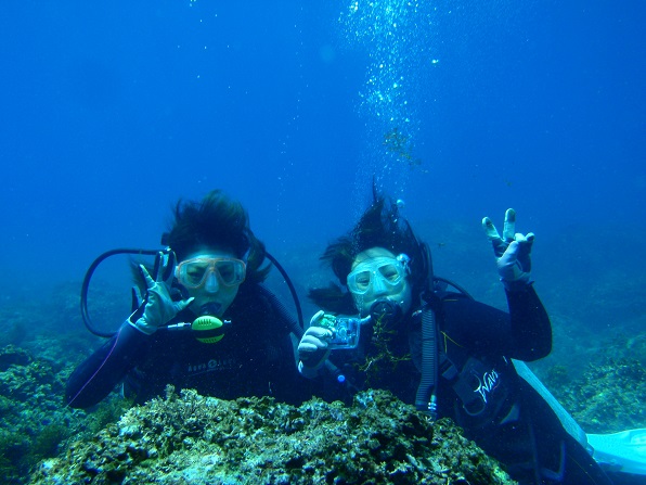 YȂY鐅̐E֐̒ɂċLOBe܁[B