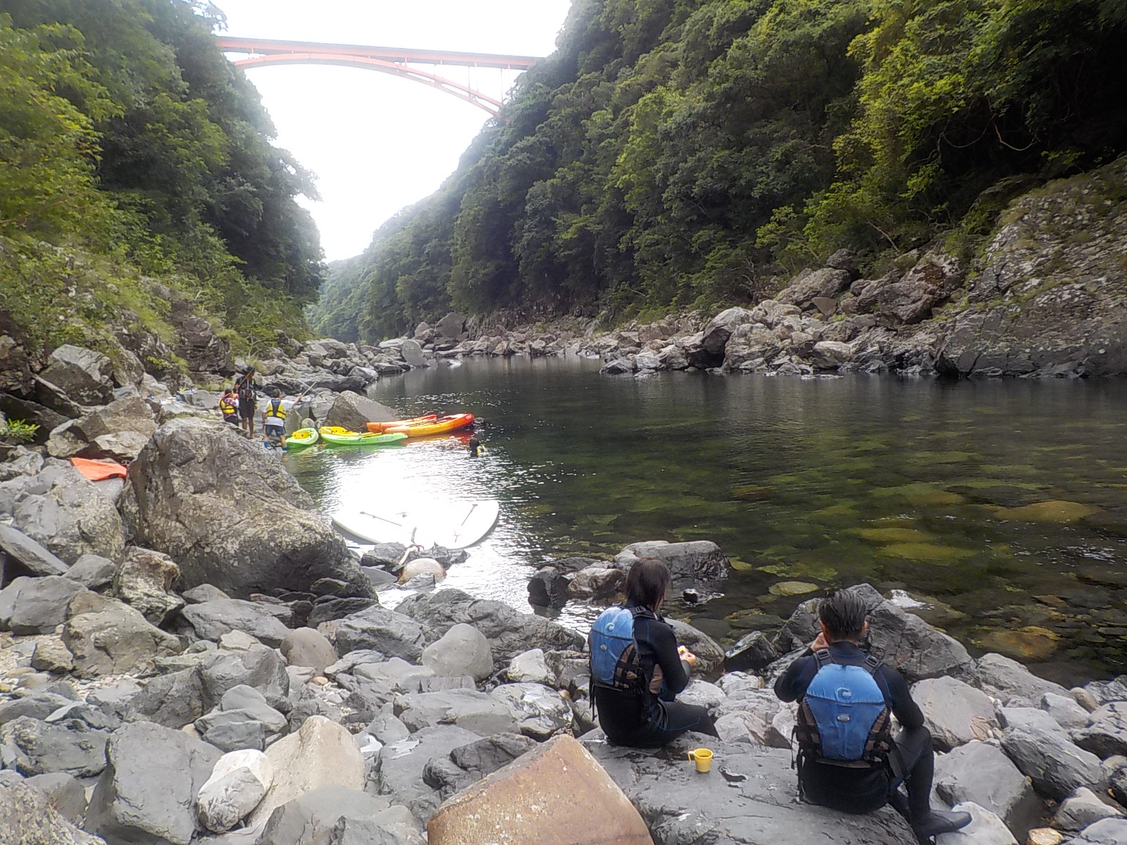 絶景ポイントで外カフェタイム♪あたたかいお茶と手作りケーキをお楽しみください♪