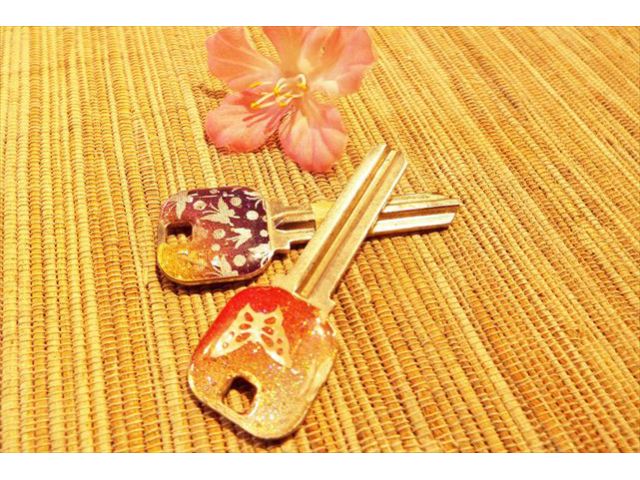 50分 和柄レジン体験 初心者大歓迎 自宅の鍵の持ち手部分をデザインして あなただけの鍵を作ろう カップル 女性 ファミリー 早期予約 直前予約 グループ割引 じゃらん限定 匠の技 和柄あーと雑貨工房 桜色 じゃらん遊び体験 50分 和柄レジン体験 初心者大歓迎 自宅の鍵の持ち手部分をデザインして あなただけの鍵を作ろう カップル 女性 ファミリー 早期予約 直前予約 グループ割引 じゃらん限定 匠の技 和柄あーと雑貨工房 桜色 じゃらん遊び体験