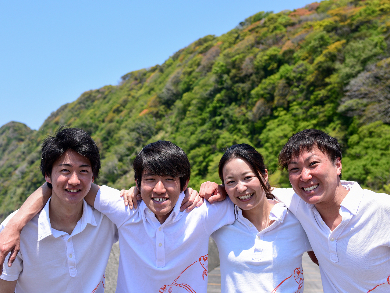 私たちスタッフがご案内させて頂きます。一緒に楽しい旅の思い出を作りましょう♪