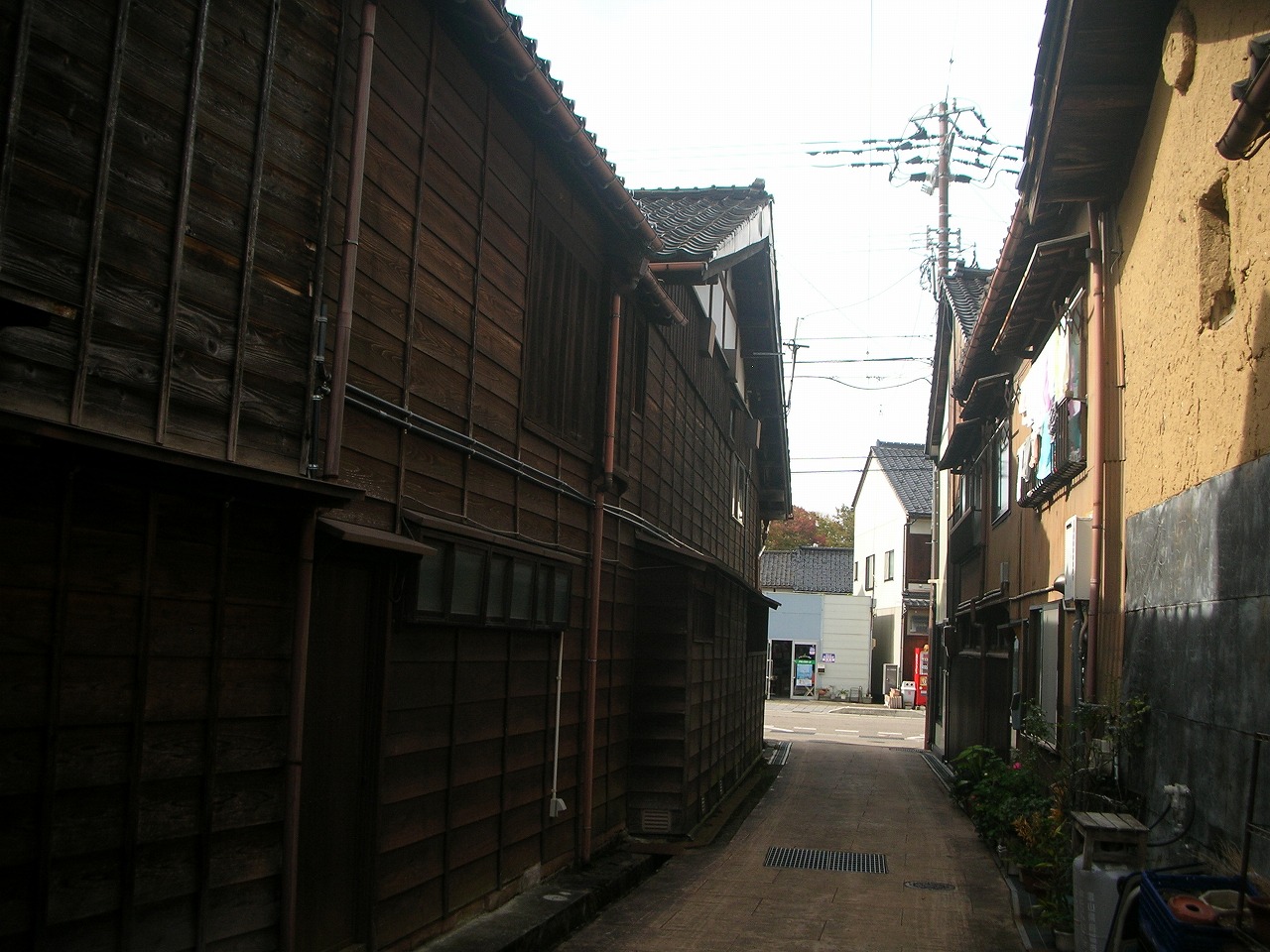 城端の街並み2(狭い路地)