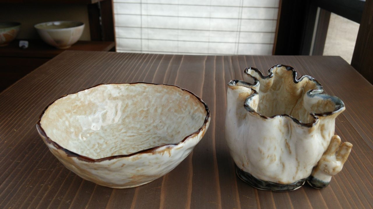 マグカップと鉢(手びねり体験)