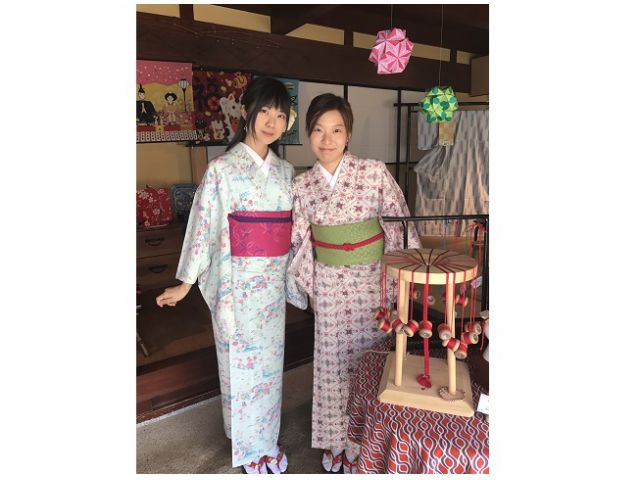 体験後は着物を着て古川町散策もしてみてはどうでしょう??