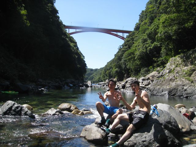 カヤックだけじゃない川遊びが夏の魅力ですね♪