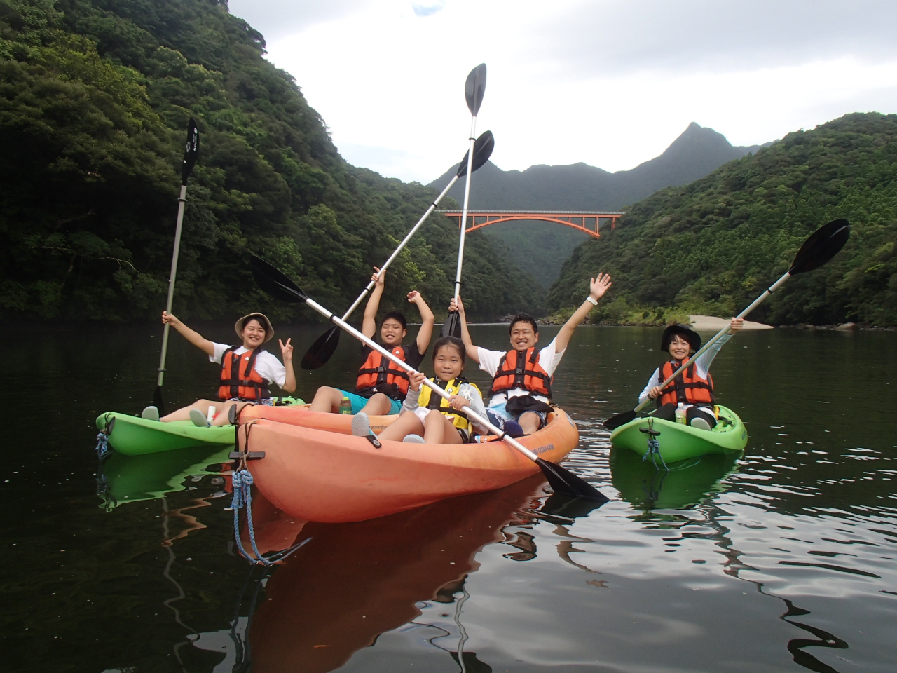 2人艇もありますので、4歳以上なら家族で参加OKです♪