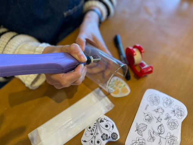 OX𒤂鎞ŏْ͋܂AĂ΂ǂǂyȂĂ܂B