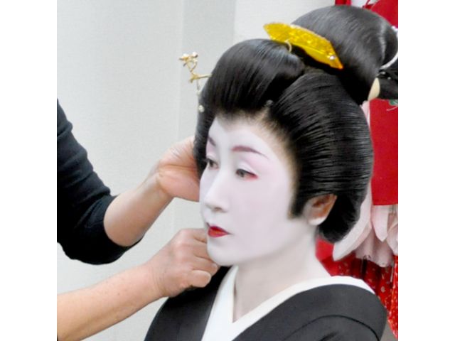 かつら着装◆鼈甲の櫛やかんざしが格好良い